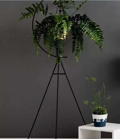 Flowerpot stand “Moon”