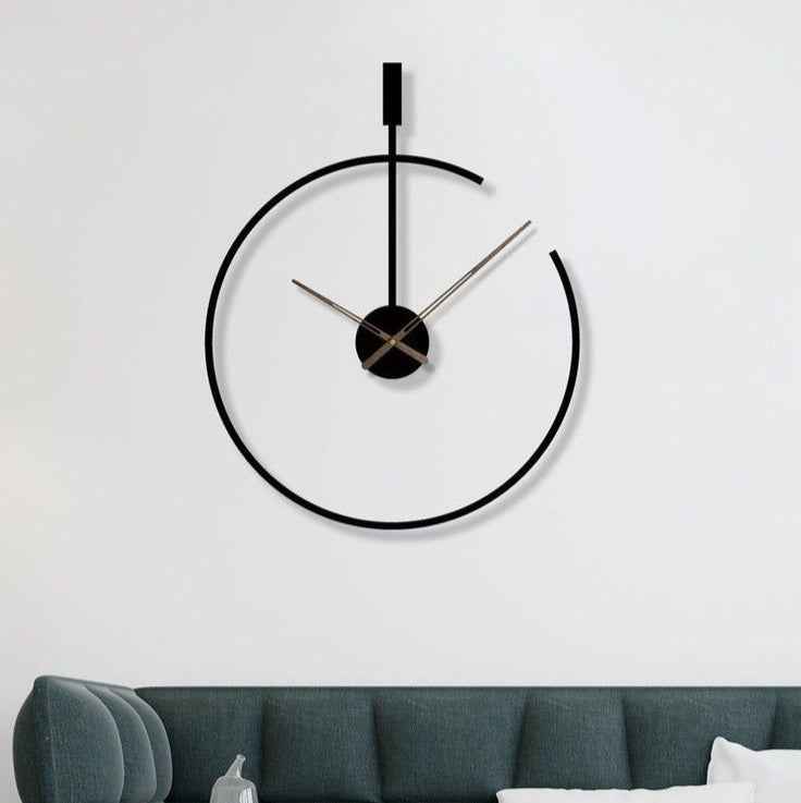 Minimal Arc – Premium Black Metal Wall Clock for Modern Home & Office Decor