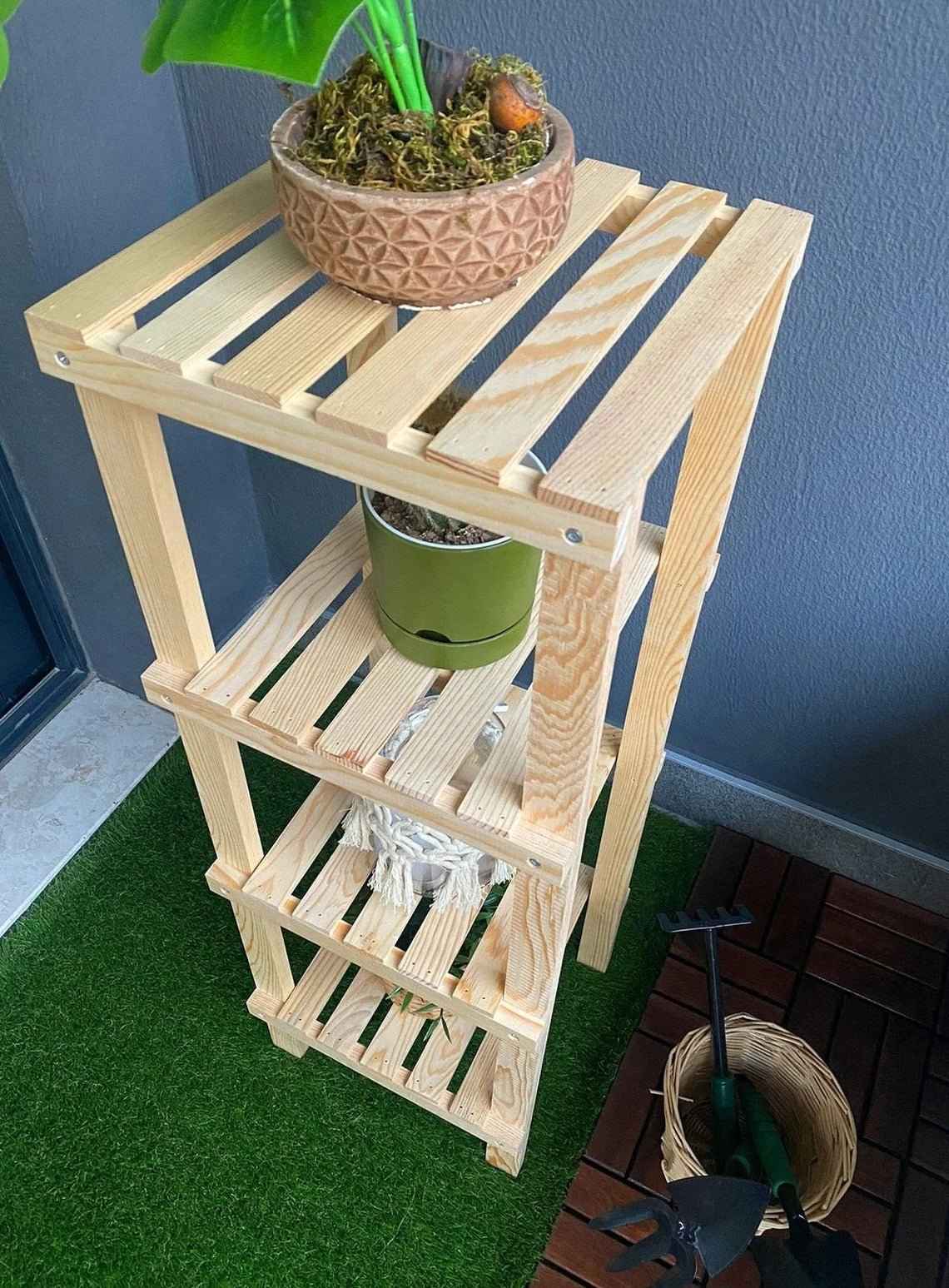 Vatzy Natural Plant Wood Bathroom Shelf Organizer