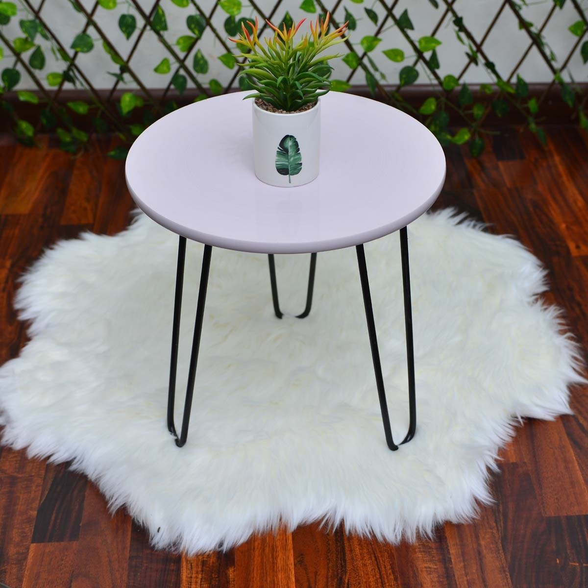 Versilla Bloom Living Lounge Center Side Center Hairpin Table